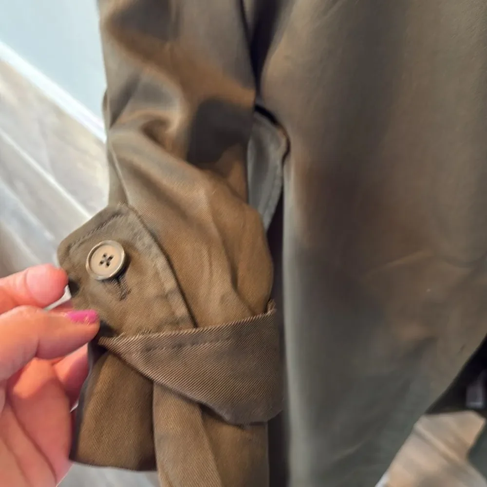 Elie Tahari Olive Green Light Weight‎ Trench Coat Retails $158 SZ Small - Picture 5 of 9